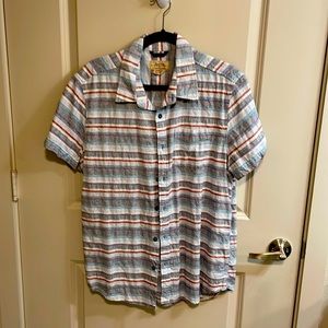 Boston Traders Casual Button Down Shirt Size Large.